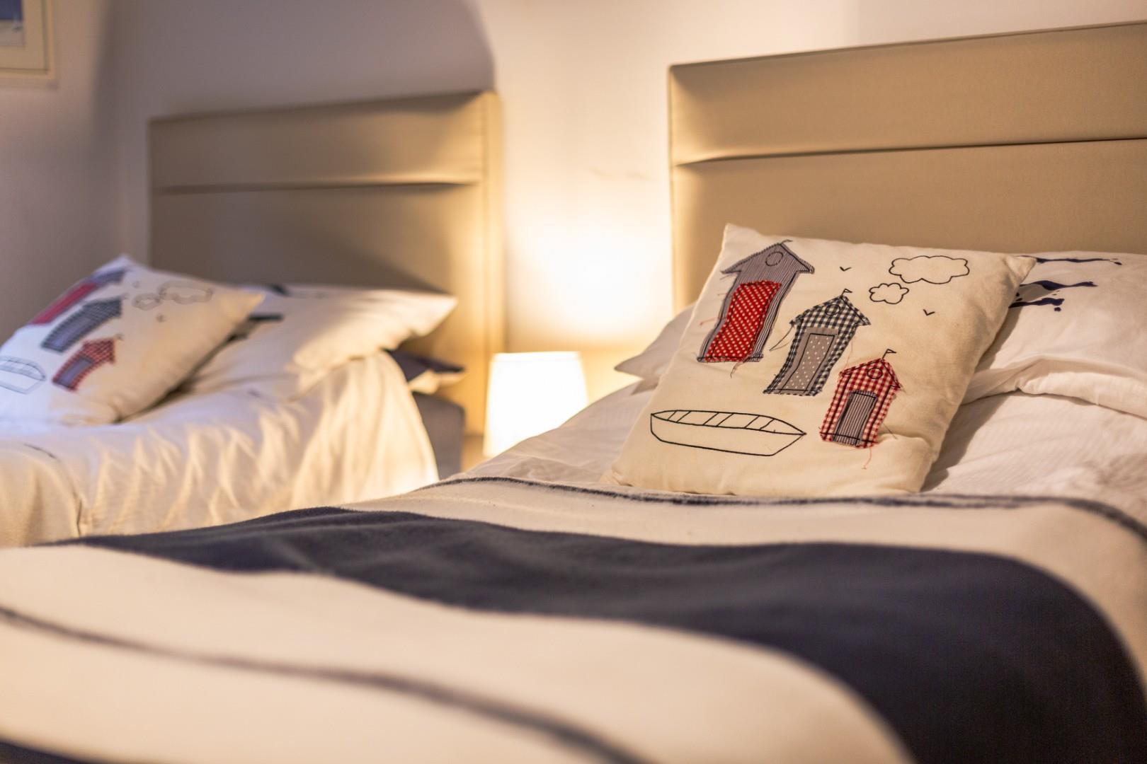 Crawshay court, Langland Bay Road, Langland, Swansea, SA3 4QZ